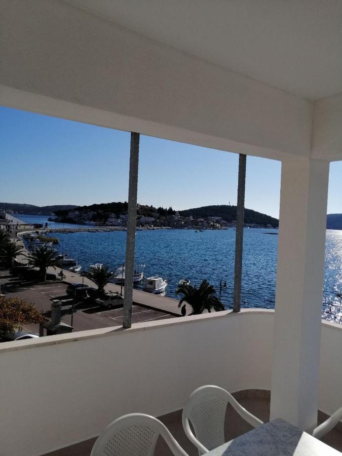 Apartments Marija - By The Sea Rogoznica  Eksteriør billede